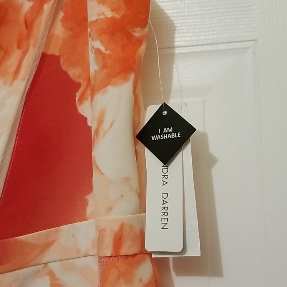 Dress - Picture 4 of 12